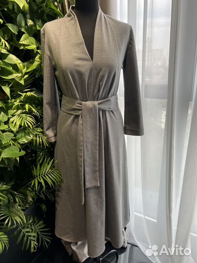 Платье Zara S 42 (платье миди)