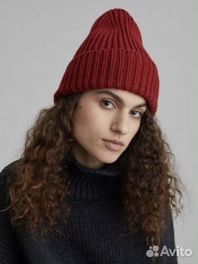 Шапка-бини крупной вязки aim clo