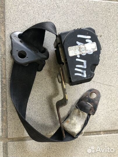 Ремень безопасности передний правый москвич 2141