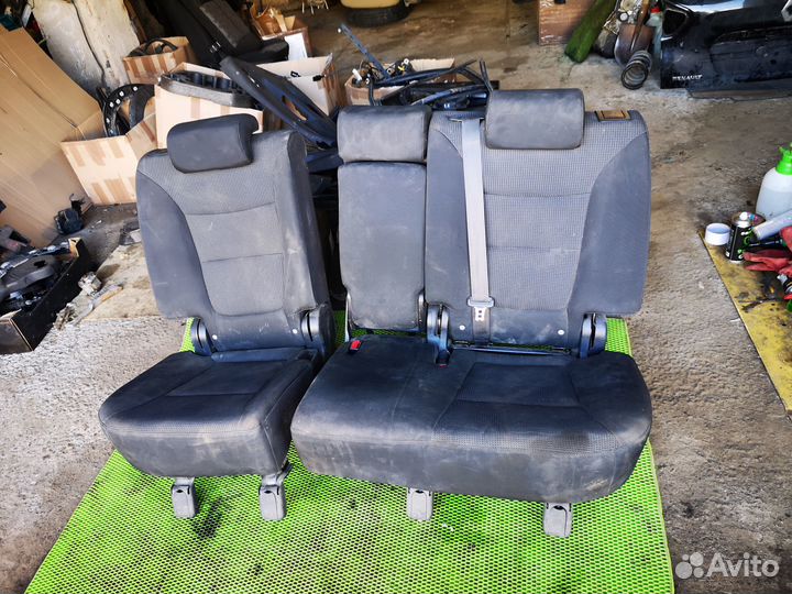 Сидение заднее на Kia Sorento (XM) 09-н.в подогрев