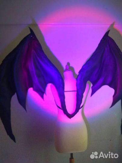 Крылья летучей мыши