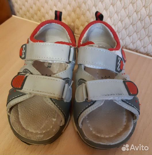Сандали детские