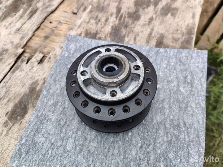 Ступица передняя для мотоцикла