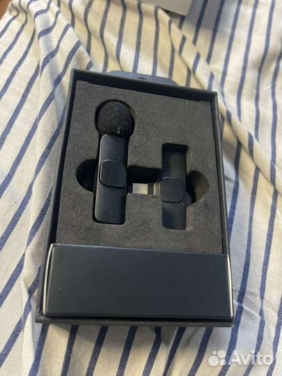 Петличный беспроводной микрофон