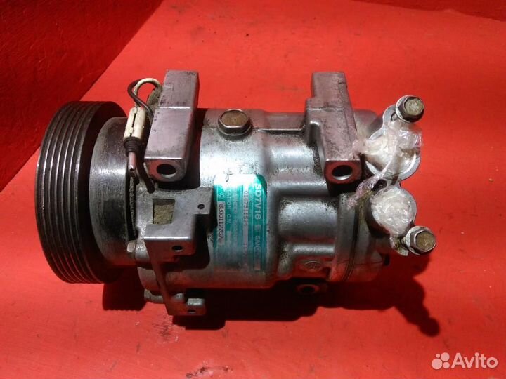 Компрессор кондиционера Рено Логан 1 1.4 1.6