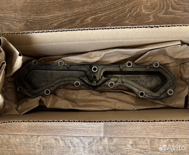 Крышка блока цилиндров BMW N63B44