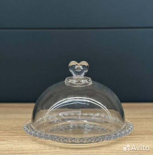 Блюдо с крышкой