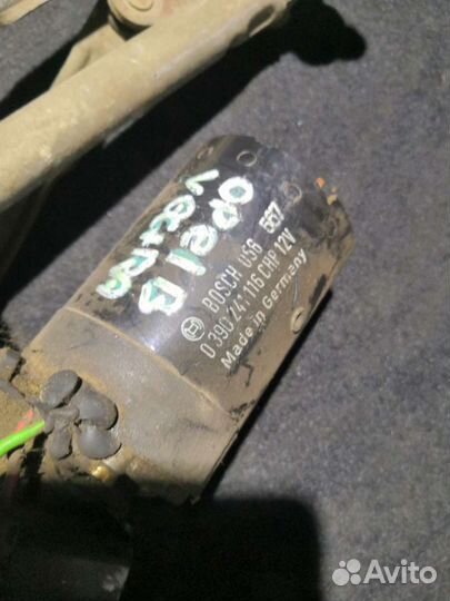 Трапеция стеклоочистителей Opel Vectra B 1995-199