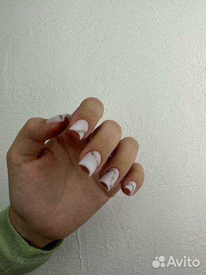 Мастер маникюра педикюра