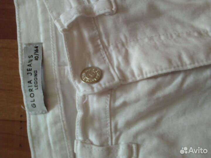 Джинсы скини белые