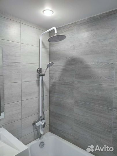 Мастер плиточник