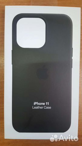 Чехол на iPhone 11