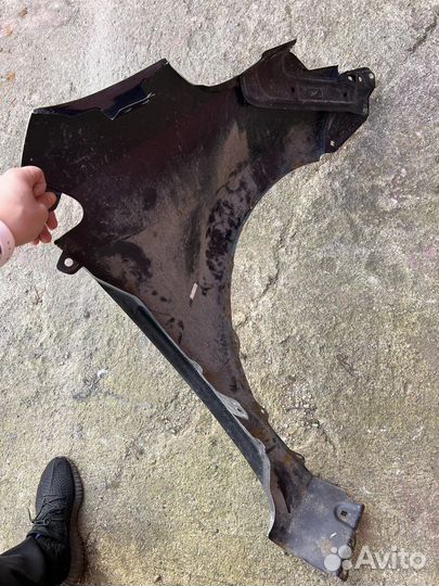 Продам крыло переднее левое Toyota Corolla