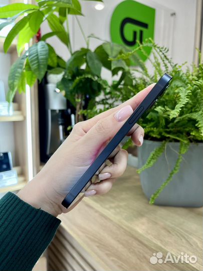 iPhone 12, 128 ГБ