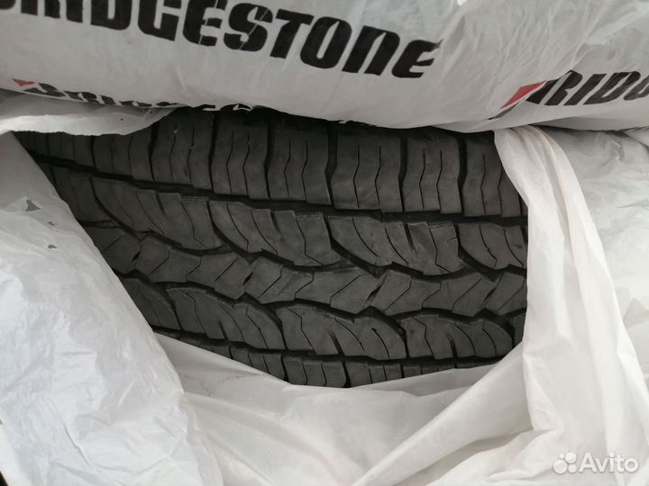 Dunlop Grandtrek AT3 225/65 R17