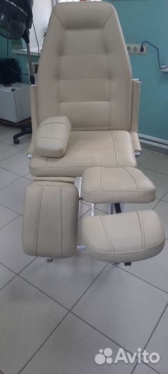 Косметологическое кресло кушетка