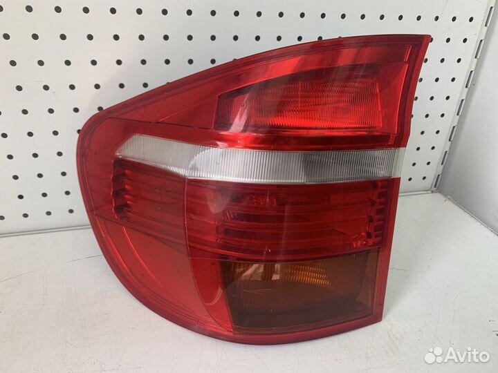 Фонарь задний левый наружный BMW X5 E70