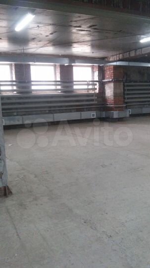 Машиноместо, 28 м²