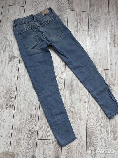 Джинсы женские Bershka Skinny