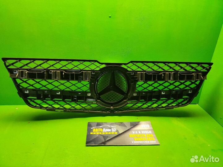 Решетка радиатора Mercedes 204 GLK дорестайлинг