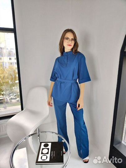 Медицинский костюм новый