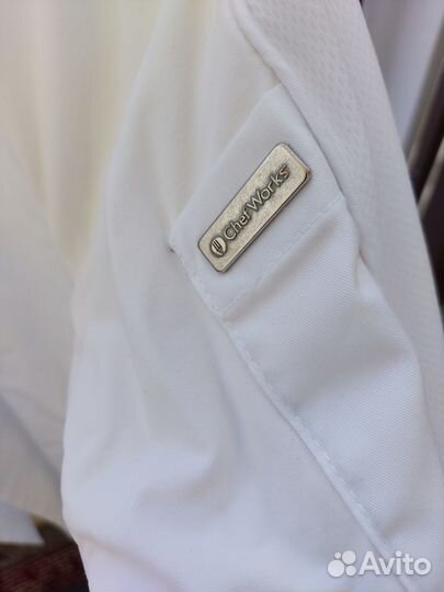Поварской китель белый