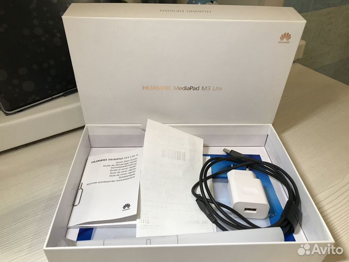 Планшет huawei MediaPad M3Lite