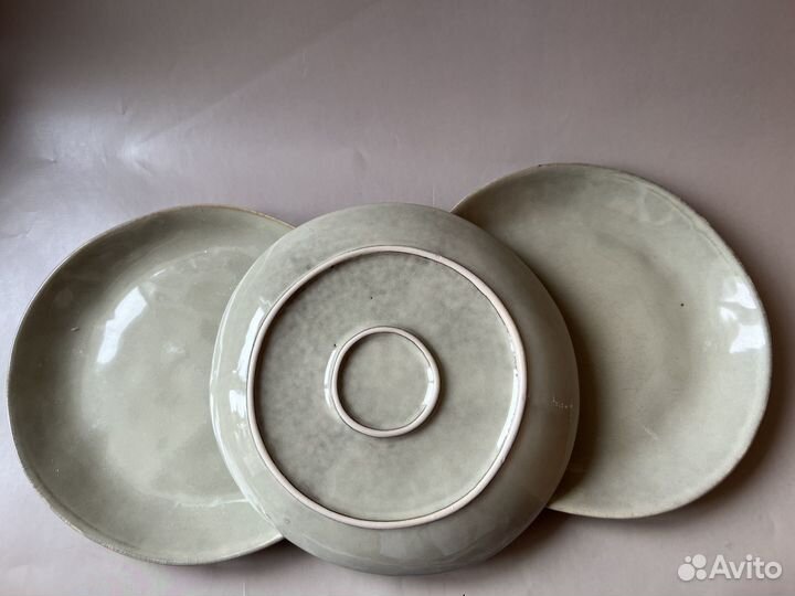 Столовый набор тарелок