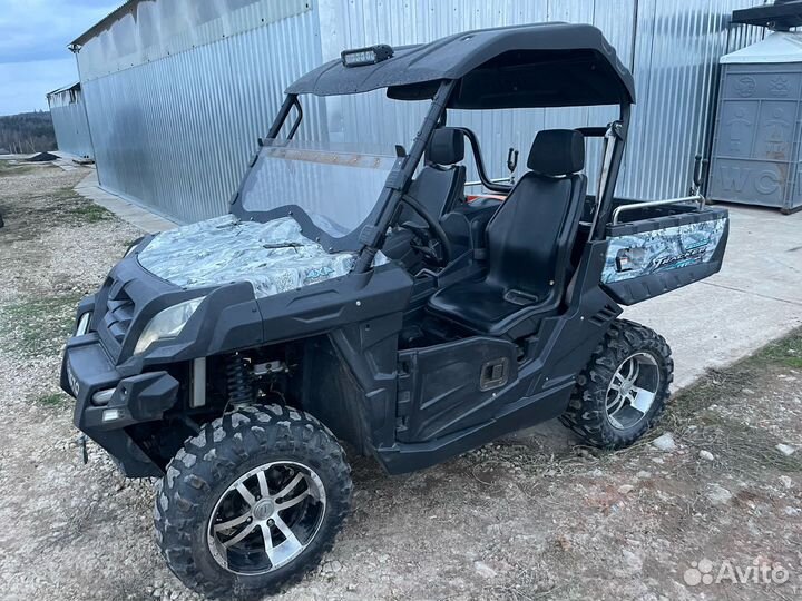 CF moto U-800, U8