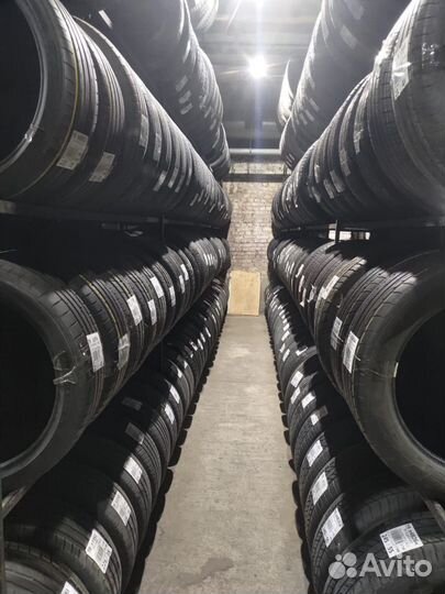 Bridgestone Turanza T001 215/55 R17