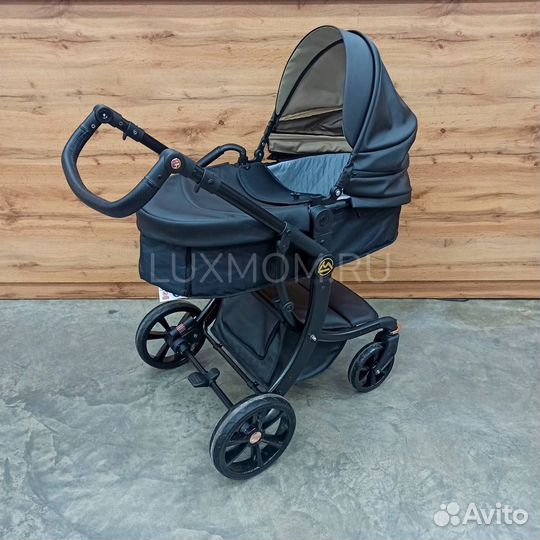 Новая коляска 3в1 Luxmom 608-2