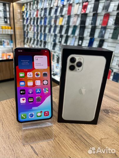 iPhone 11 Pro Max, 64 ГБ