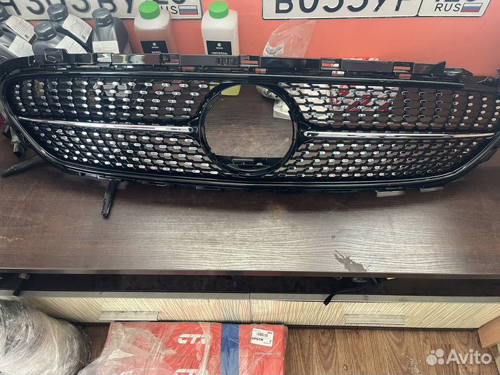 Mercedes w213 решетка
