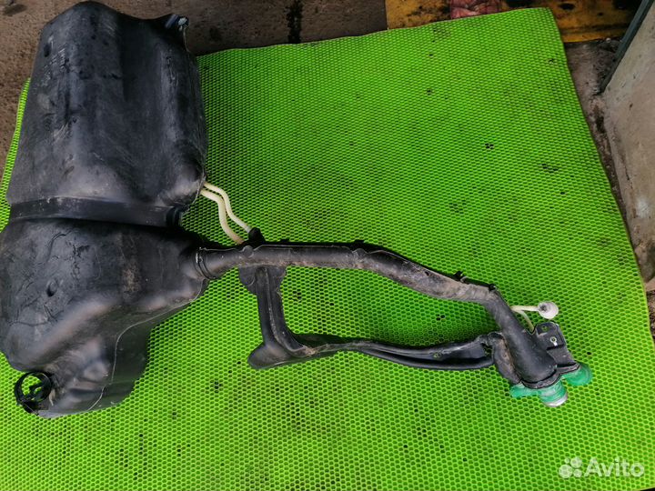 Топливный бак на Skoda Fabia 2007-2015