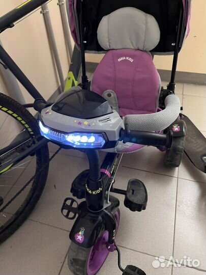 Трехколесный велосипед с родительской ручкой