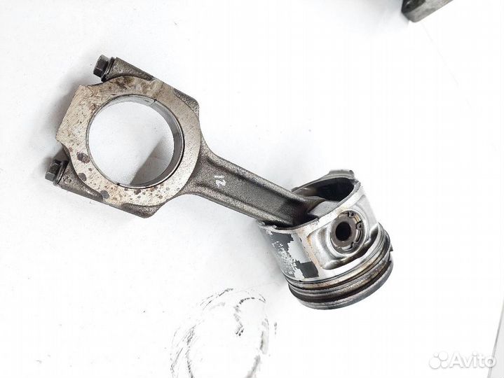 Шатун Alfa Romeo 147