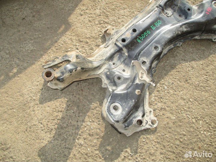 Балка подмоторная Toyota Corolla (E150)