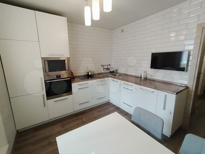 2-к. квартира, 61 м², 7/25 эт.