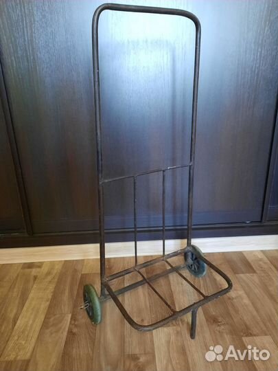 Тележка металлическая хозяйственная