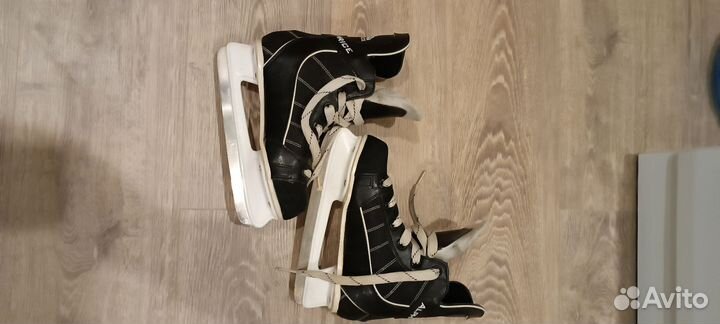 Коньки хоккейные детские, разные размер от 30 до35