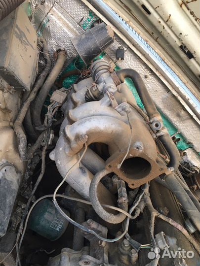 Двигатель змз 16v Волга 1991