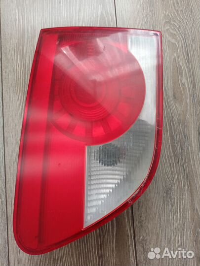 Фонарь задний правый Сеат Альтеа Xl