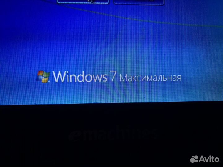 Ноутбук EMachines е528