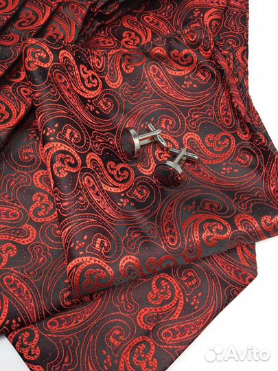 Новые галстук-аскот, паше и запонки