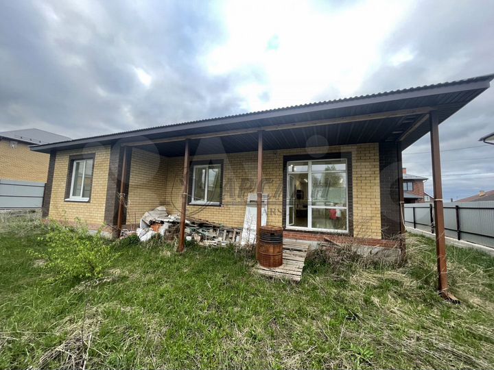 Коттедж 135 м² на участке 8 сот.