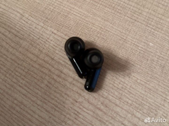 Беспроводные наушники