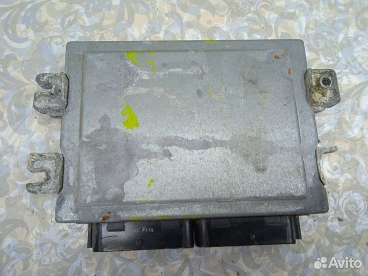 Блок управления двигателем Renault Logan 1 2006