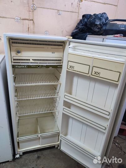 2 холодильника Бирюса и Полюс.Бесплатная Доставка