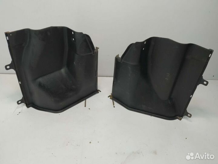 Hyundai Accent обшивка багажника