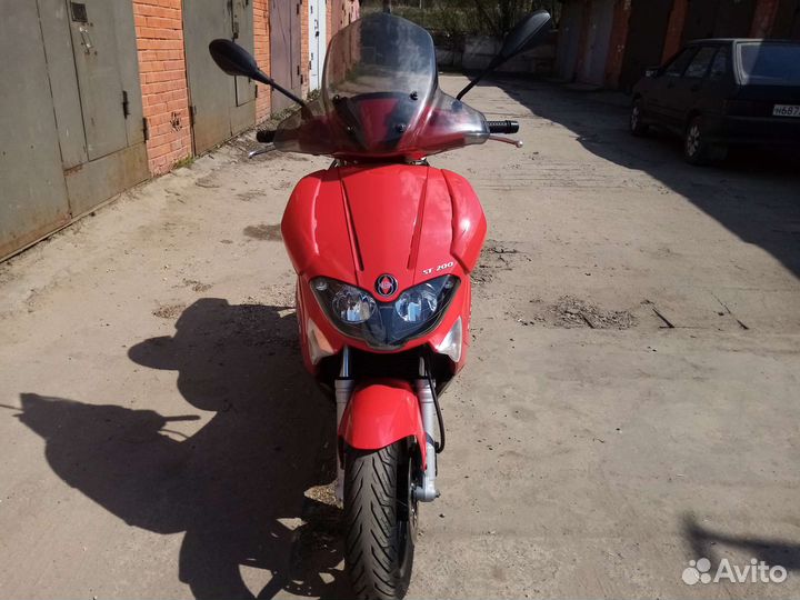 Gilera Runner st 200